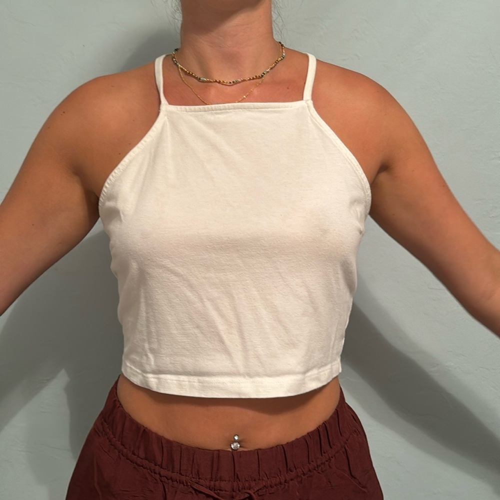 Cute white crop top with open back - Size S/M